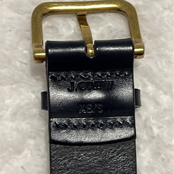 J Crew Navy Blue‎ XS Small Perforated Leather Belt with Gold Buckle - Picture 4 of 6